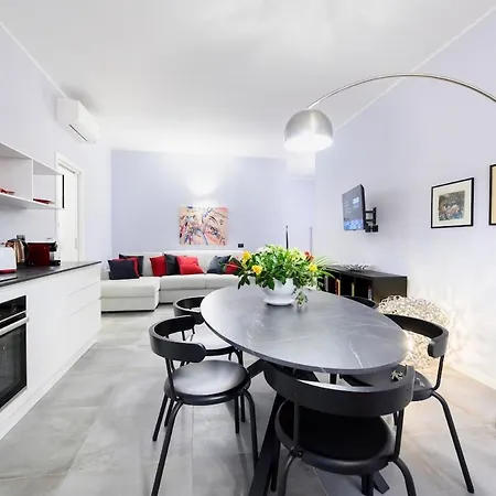 Luca-central Luxury * Bergamo