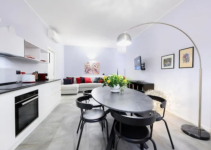 Luca-central Luxury * Bergamo