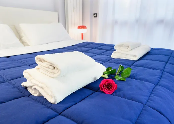 Luca-central Luxury *